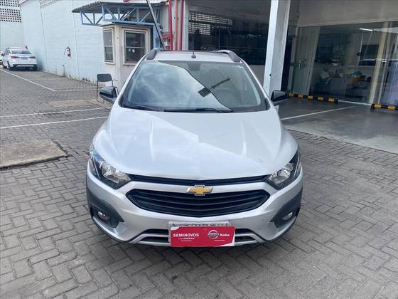 CHEVROLET ONIX 1.4 MPFI ACTIV 8V FLEX 4P AUTOMÁTICO
